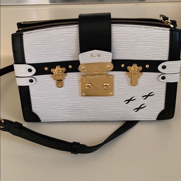 Louis Vuitton Handbags - Trunk clutch epi